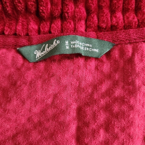 *Woolrich Women's Kinsdale Full Zip Corduroy Vest, Deep Ruby Medium - Picture 4 of 12